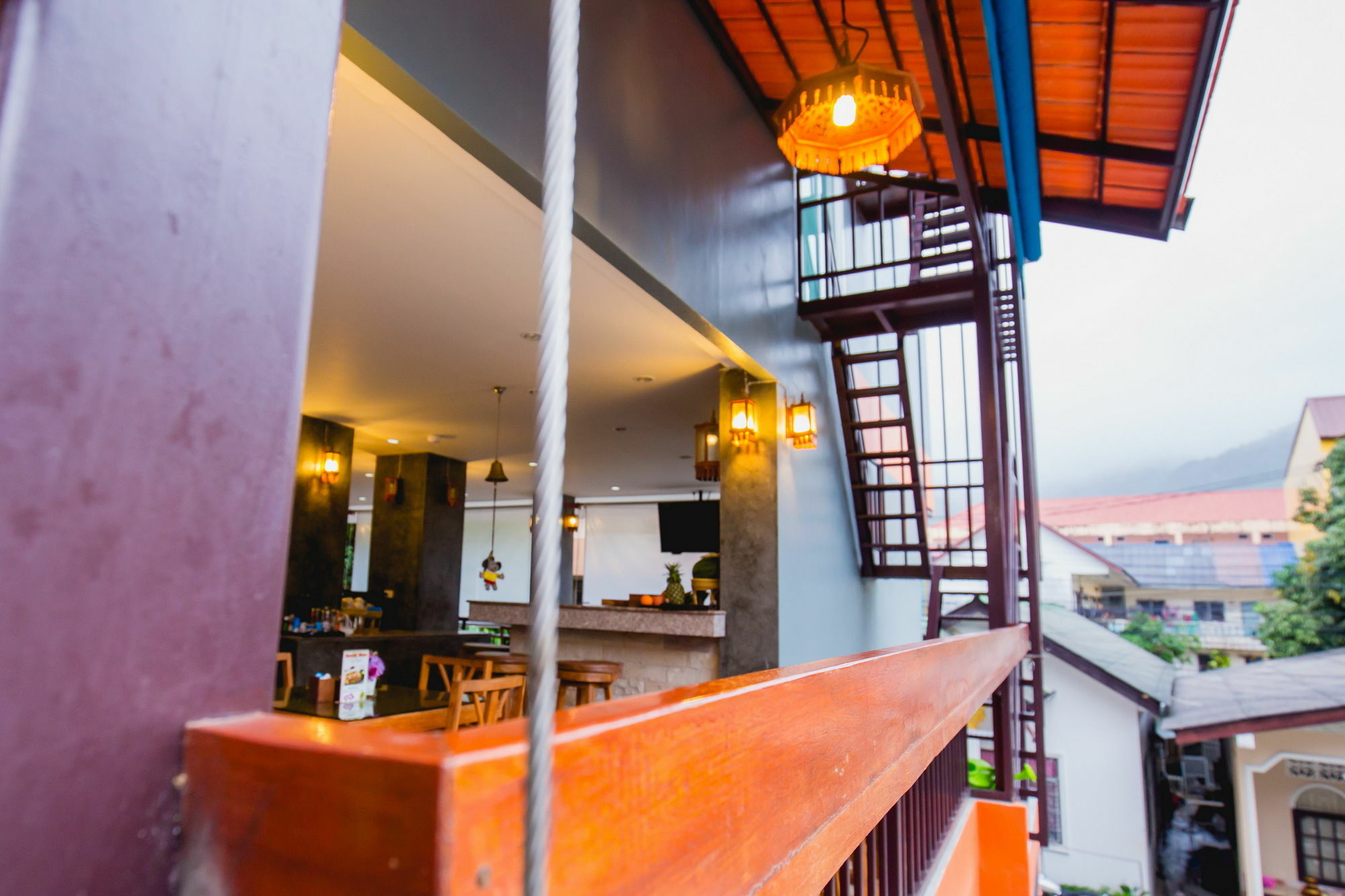 Chusri Hotel Patong Extérieur photo